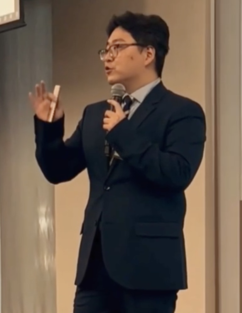 Dr. Jaewon Kim